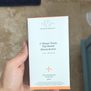 NWT Drunk elephant C-firma Day Serum